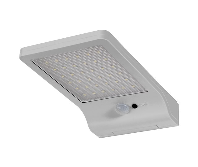 Productos LEDVANCE de exterior para iluminar las noches de verano
